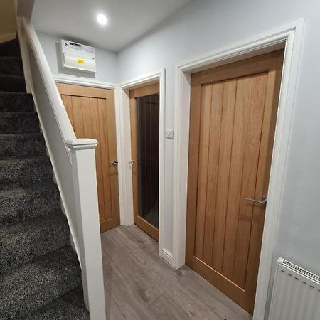 Whole House - 4 Bedrooms - Parking - Sleeps 8 Birmingham Exterior photo